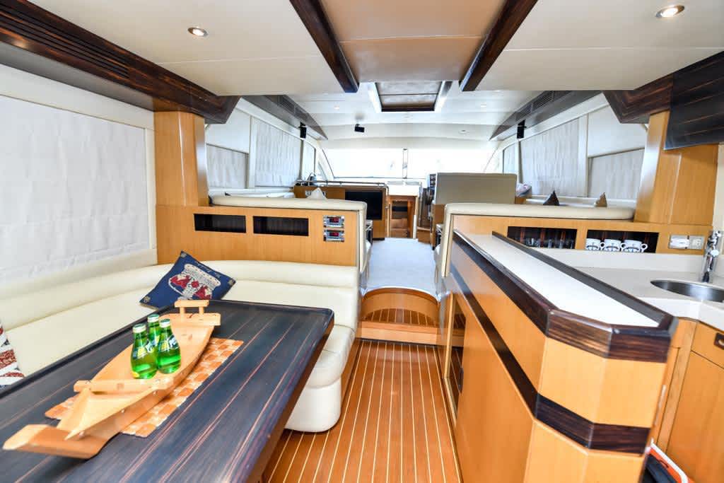 Nanje Yachts