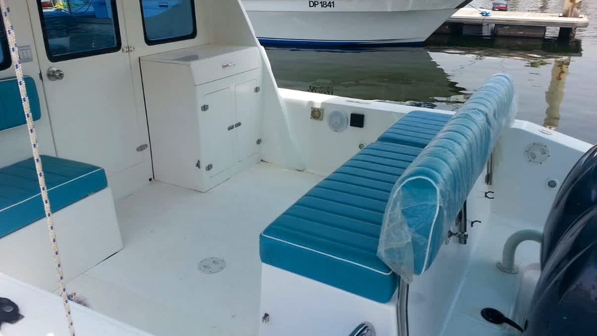 private boat hire dubai