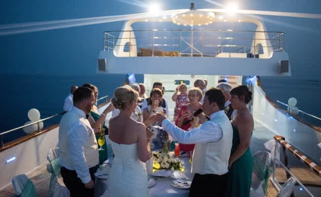 wedding yacht dubai