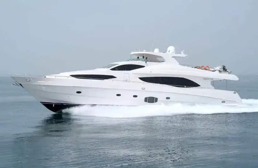 101-Feet Majesty Yacht/Baot Rental Dubai