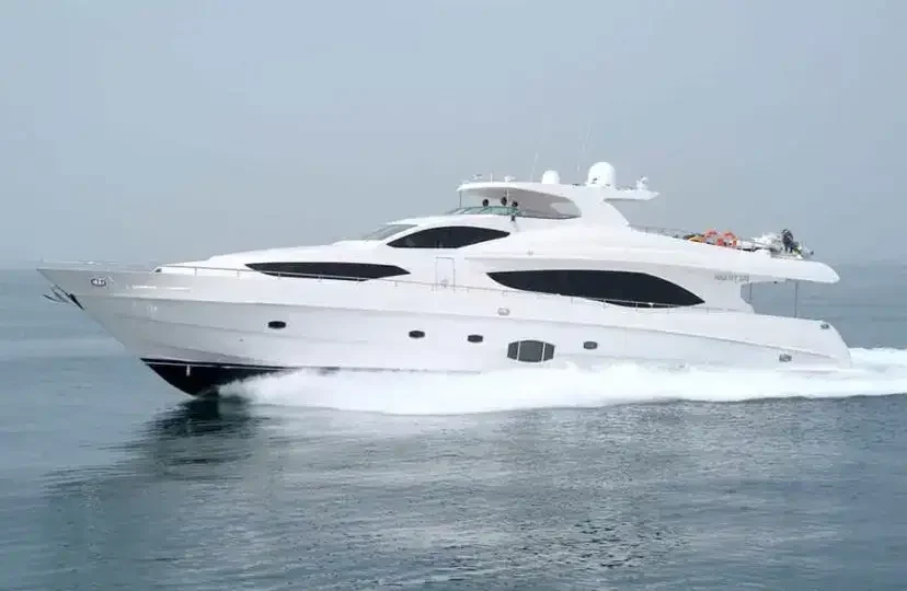 101-Feet Majesty Yacht rental 101-Feet Majesty Yacht or Boat Rental Dubai
