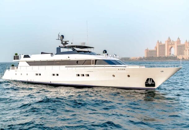 150-Feet Mega Yacht Rental in Dubai