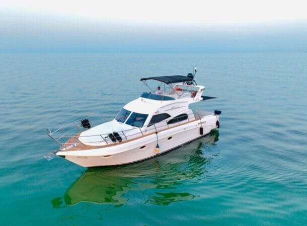 50 feet luxurious yacht Dubai