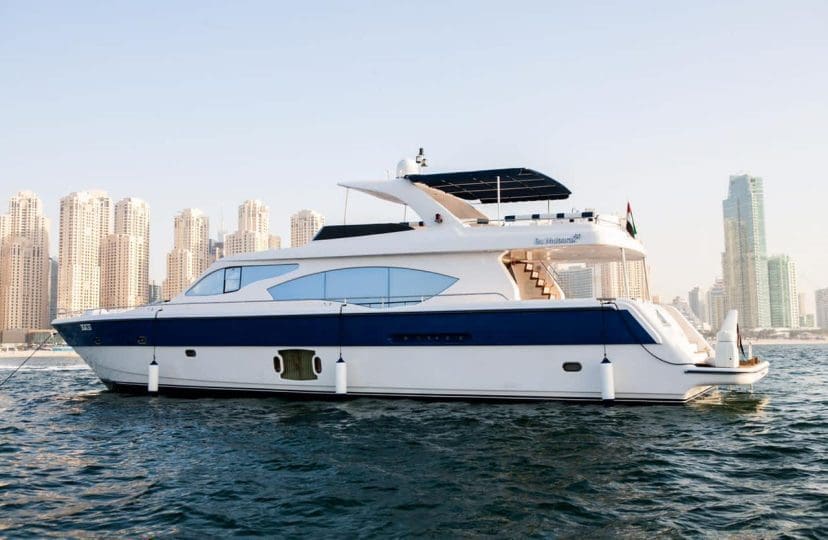 sailboat charter dubai