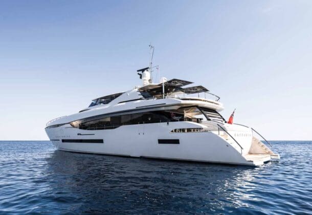 luxury Super yacht Rental Dubai