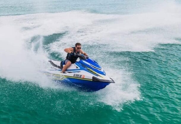 water sports in Dubai water sports in Dubai
